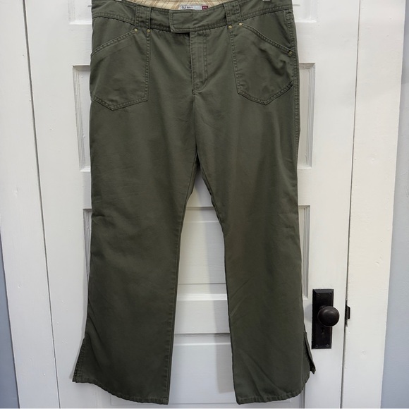 Pants - Low Rise Flare Patch Pocket Pants Old Navy Women’s 16 Olive